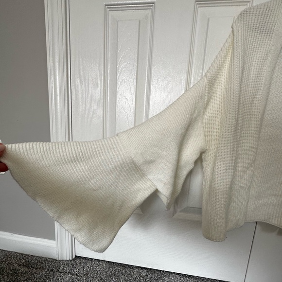 ASOS Bell Sleeve Cardigan - Picture 3 of 4